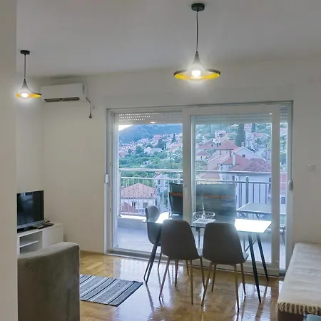 Ajat Aparthotel Trebinje